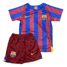 FC Barcelona Retro Heim Trikot Set Kinder 2005-06 FC Barcelona Retro Heim Trikot Set Kinder 2005-06