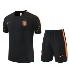Kinder Niederlande Trainingstrikot + Shorts 2026-27 Schwarz Kinder Niederlande Trainingstrikot + Shorts 2026-27 Schwarz