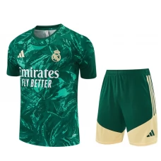 Kinder Real Madrid Trainingstrikot + Shorts 2026-27 Grün Kinder Real Madrid Trainingstrikot + Shorts 2026-27 Grün