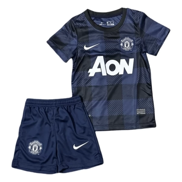 Manchester United Retro Auswärts Trikot Set Kinder 2013-14 Manchester United Retro Auswärts Trikot Set Kinder 2013-14