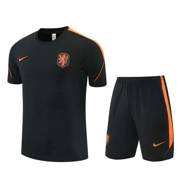 Niederlande Trainingstrikot + Shorts 2026-27 Schwarz Niederlande Trainingstrikot + Shorts 2026-27 Schwarz