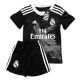 Real Madrid Retro Ausweich Trikot Set Kinder 2014-15 Real Madrid Retro Ausweich Trikot Set Kinder 2014-15