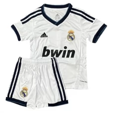 Real Madrid Retro Heim Trikot Set Kinder 2012-13 Real Madrid Retro Heim Trikot Set Kinder 2012-13