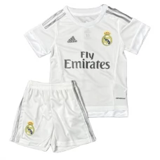 Real Madrid Retro Heim Trikot Set Kinder 2015-16 Real Madrid Retro Heim Trikot Set Kinder 2015-16
