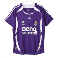 Real Madrid Retro Sonder Heimtrikot 2006-07 Real Madrid Retro Sonder Heimtrikot 2006-07