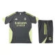 Real Madrid Trainingstrikot + Shorts 2025-26 Grau