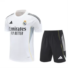 Real Madrid Trainingstrikot + Shorts 2025-26 Weiß Real Madrid Trainingstrikot + Shorts 2025-26 Weiß