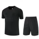 Real Madrid Trainingstrikot + Shorts 2026-27 Schwarz Real Madrid Trainingstrikot + Shorts 2026-27 Schwarz